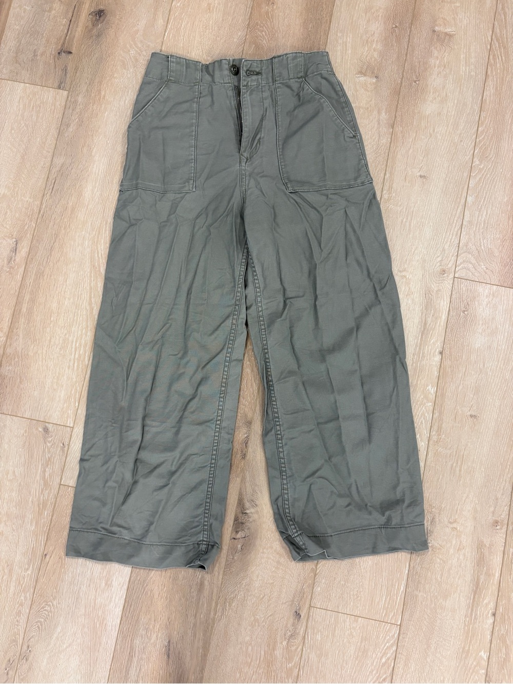 Volcom Olive Green Wide-Leg Cargo Pants